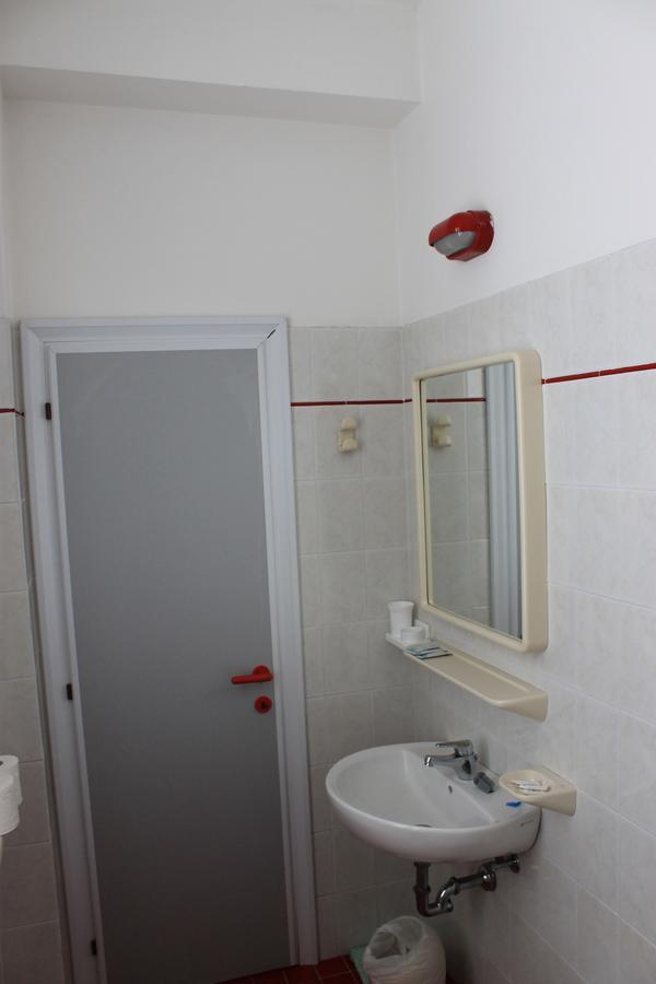 Hotel Susanna Rimini Room photo
